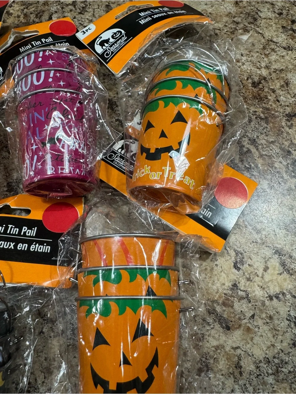 Set Assoeted Seasonal Mini Halloween Tin Pails total 18 pail’s NEW